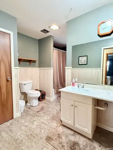 $195,000 | 4296 Highway 32, Union City, IN 47390