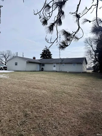 $185,000 | 4296 Highway 32, Union City, IN 47390
