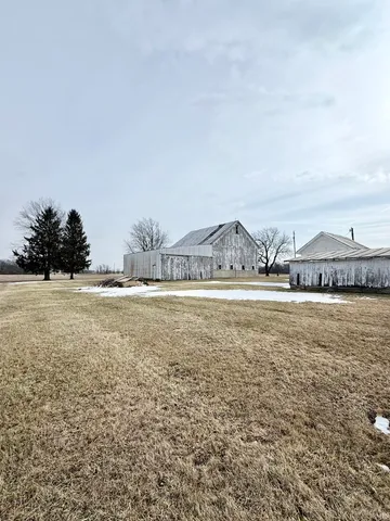 $195,000 | 4296 Highway 32, Union City, IN 47390