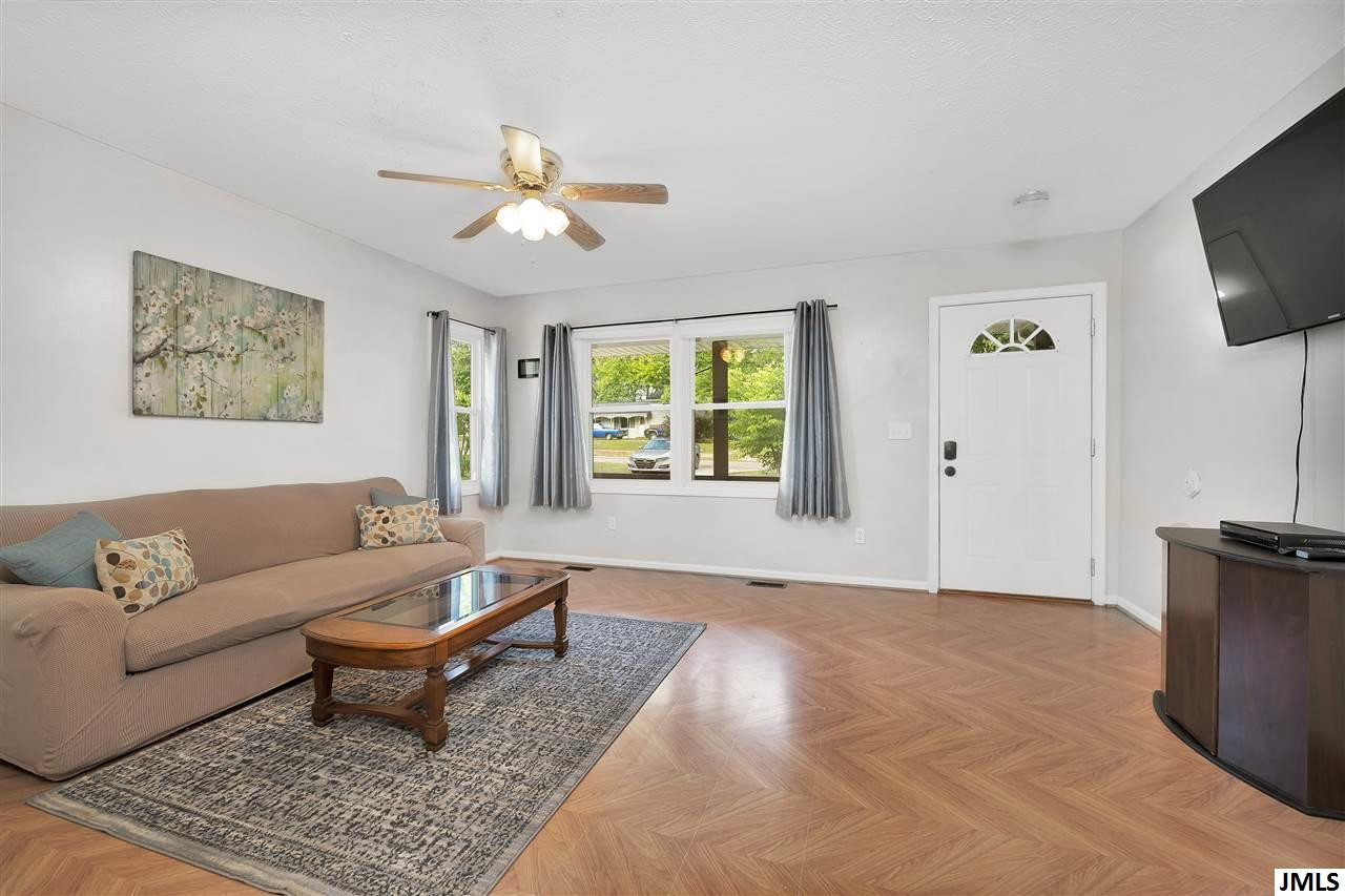 5041 Rimers Drive Jackson, MI 49201 - Photo 5 of 29 Photo 5