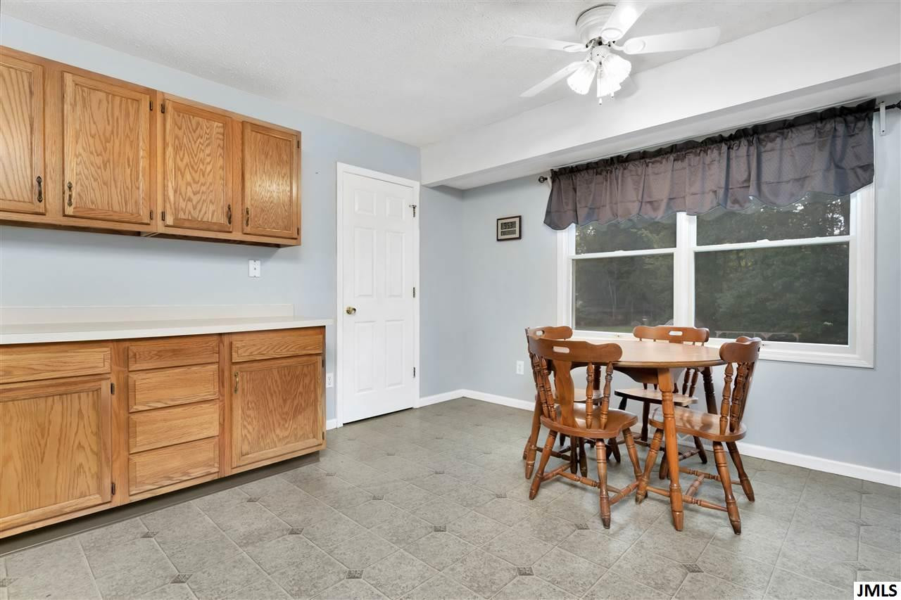 5041 Rimers Drive Jackson, MI 49201 - Photo 8 of 29 Photo 8