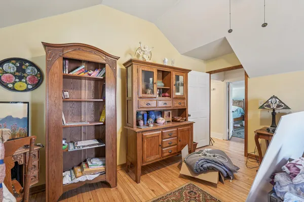 $750,000 | S102-w33389 County Road East, Mukwonago, WI 53149