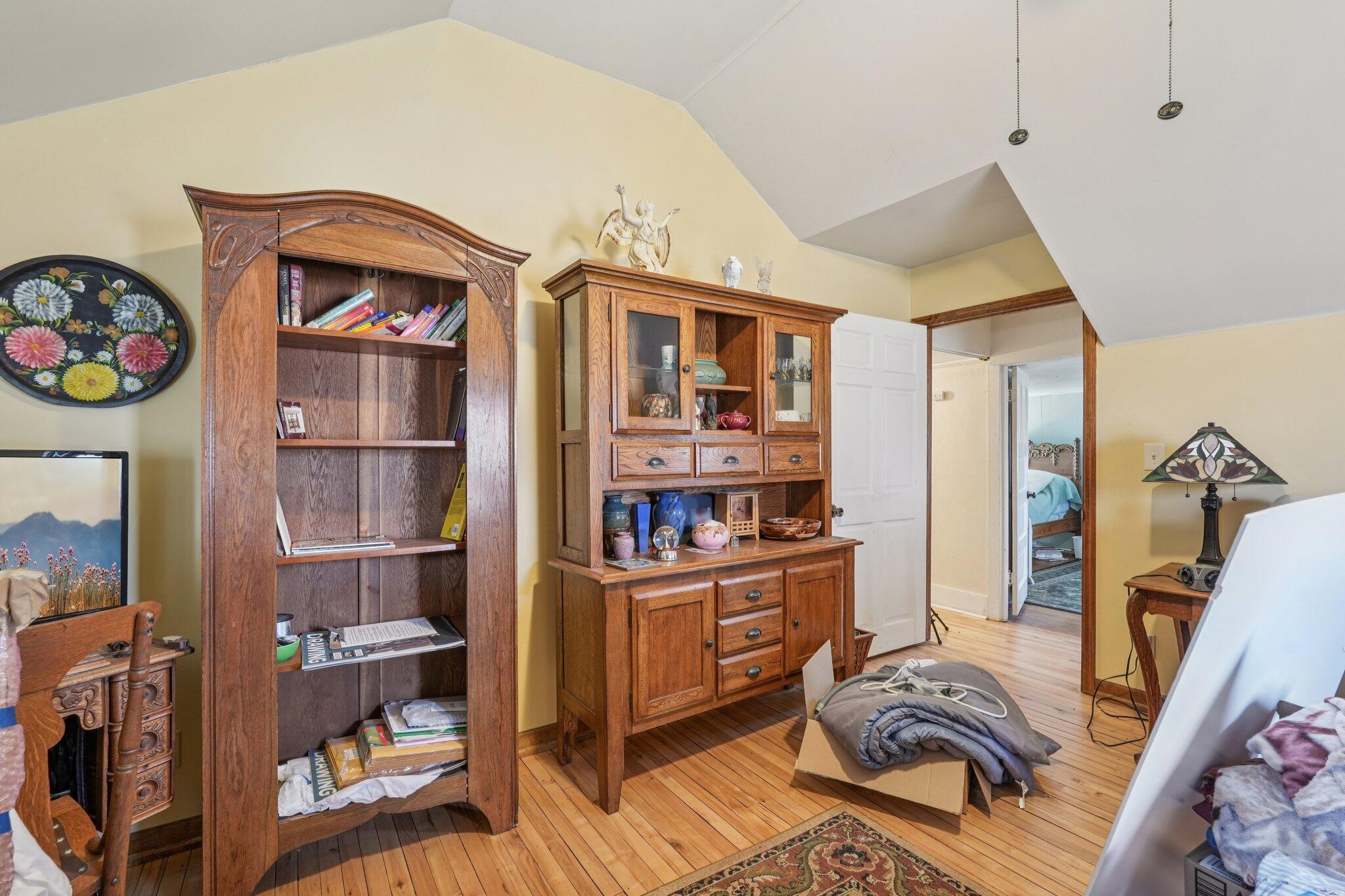 S102-w33389 County Road East Mukwonago, WI 53149 - Photo 42 of 49 Bedroom 4