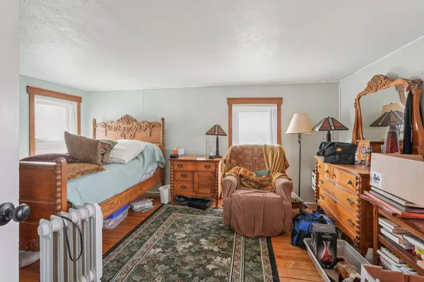 $750,000 | S102-w33389 County Road East, Mukwonago, WI 53149