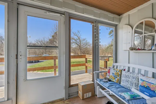 $750,000 | S102-w33389 County Road East, Mukwonago, WI 53149