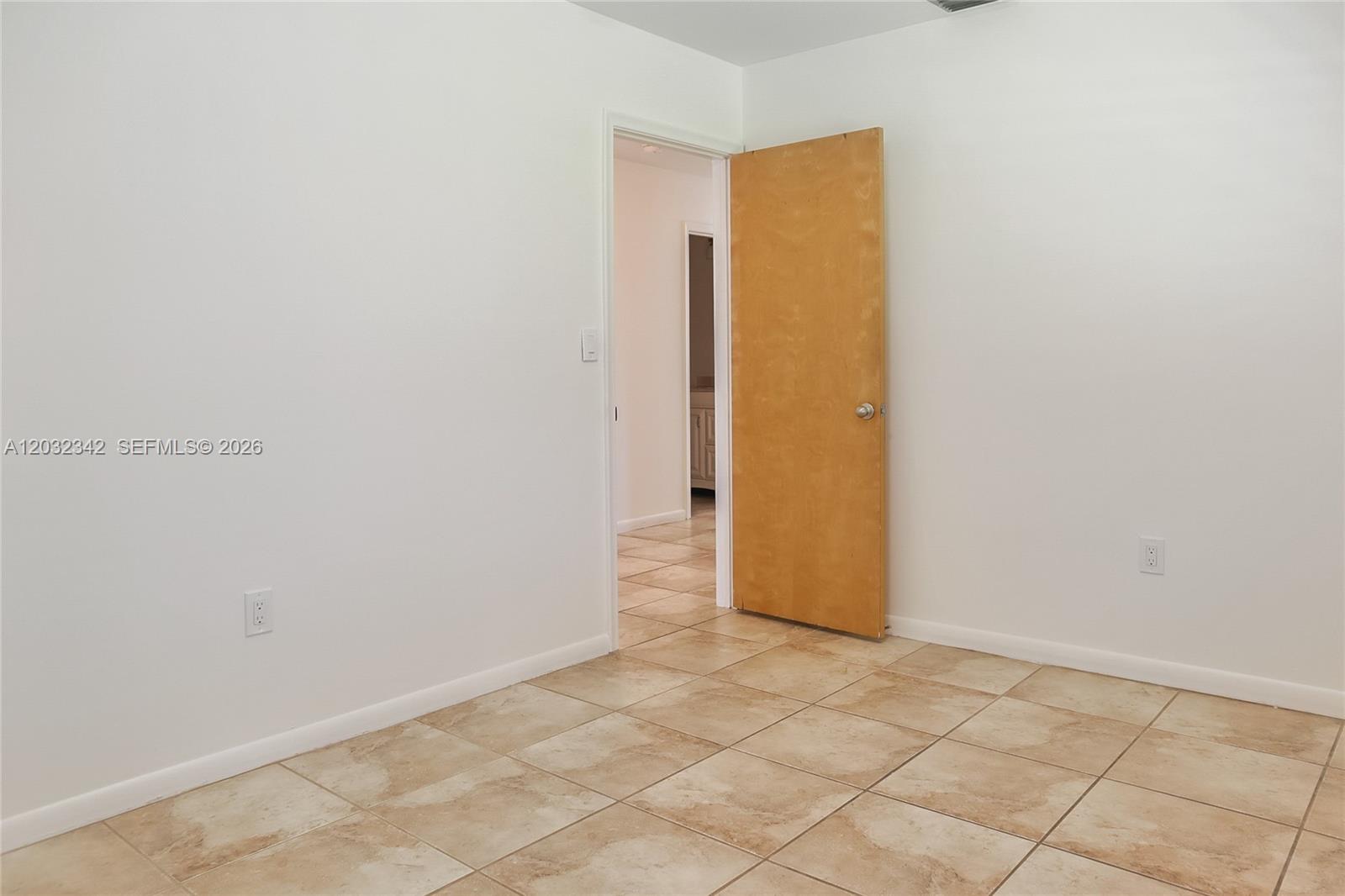 11521 Southwest 109th Road, Unit 10A Miami, FL 33176 - Photo 12 of 19