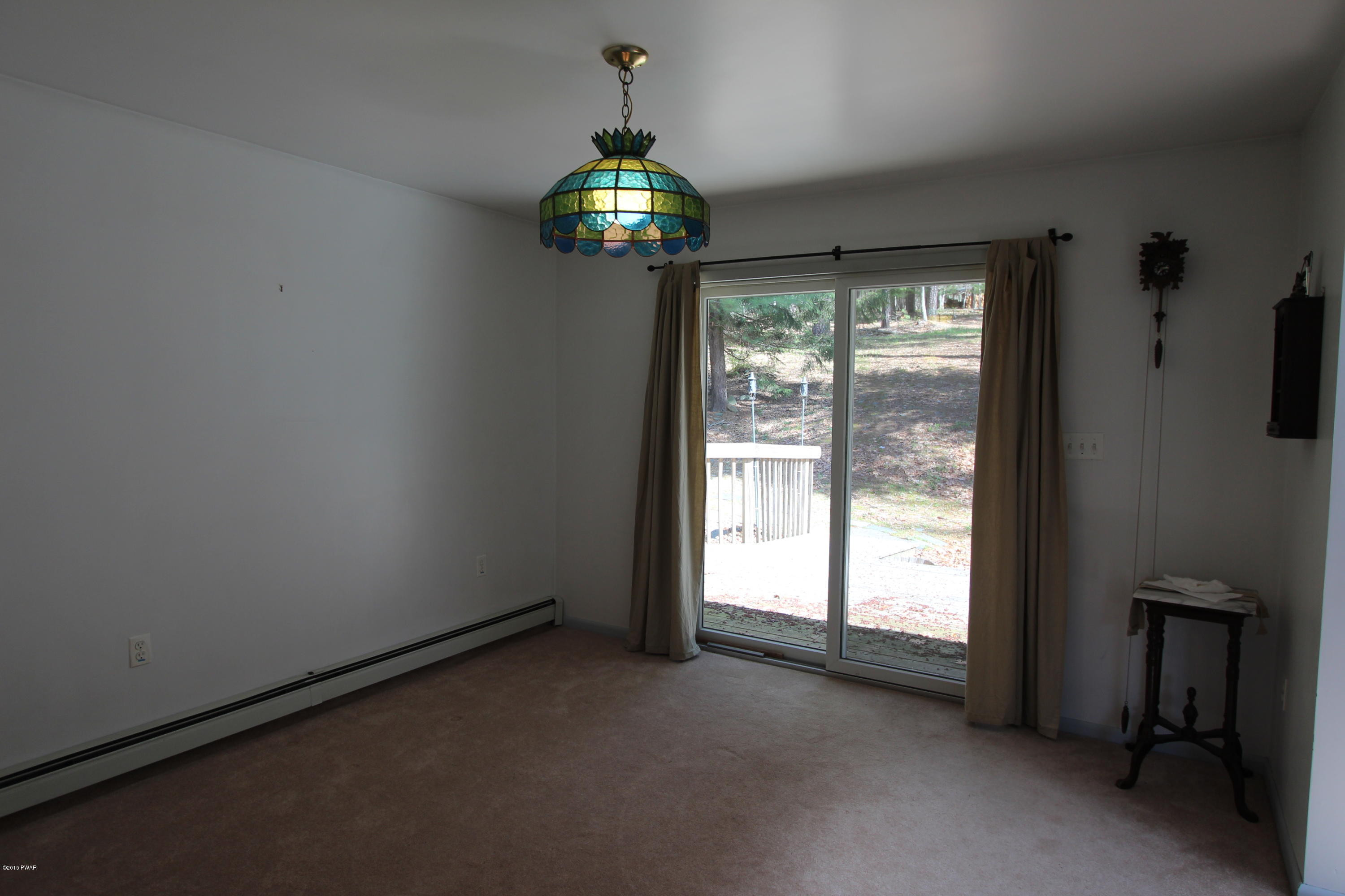 742 Raymondskill Road Milford, PA 18337 - Photo 19 of 26