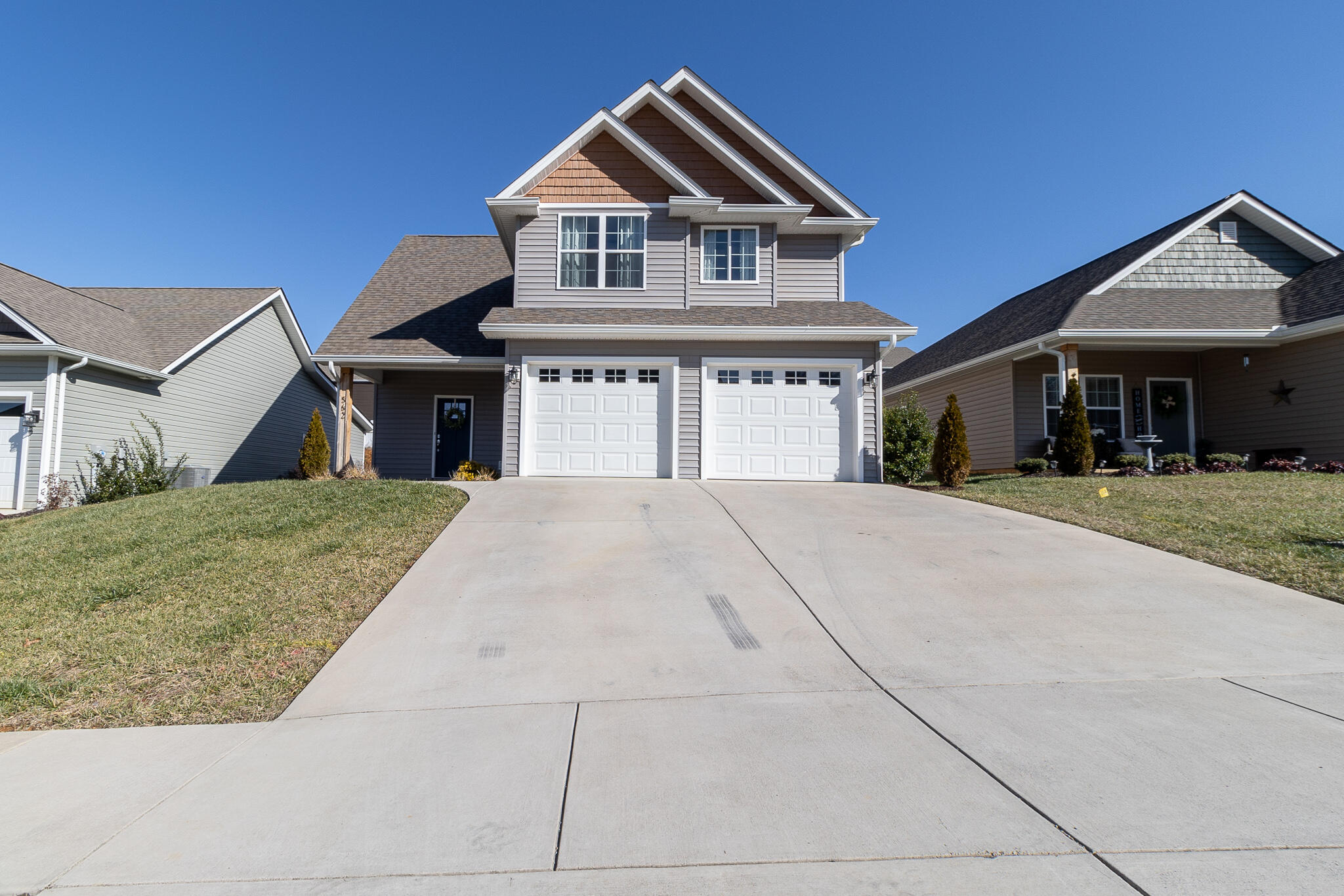 562 Suffolk Road Johnson City, TN 37615 - Photo 1 of 31 JG5A1682