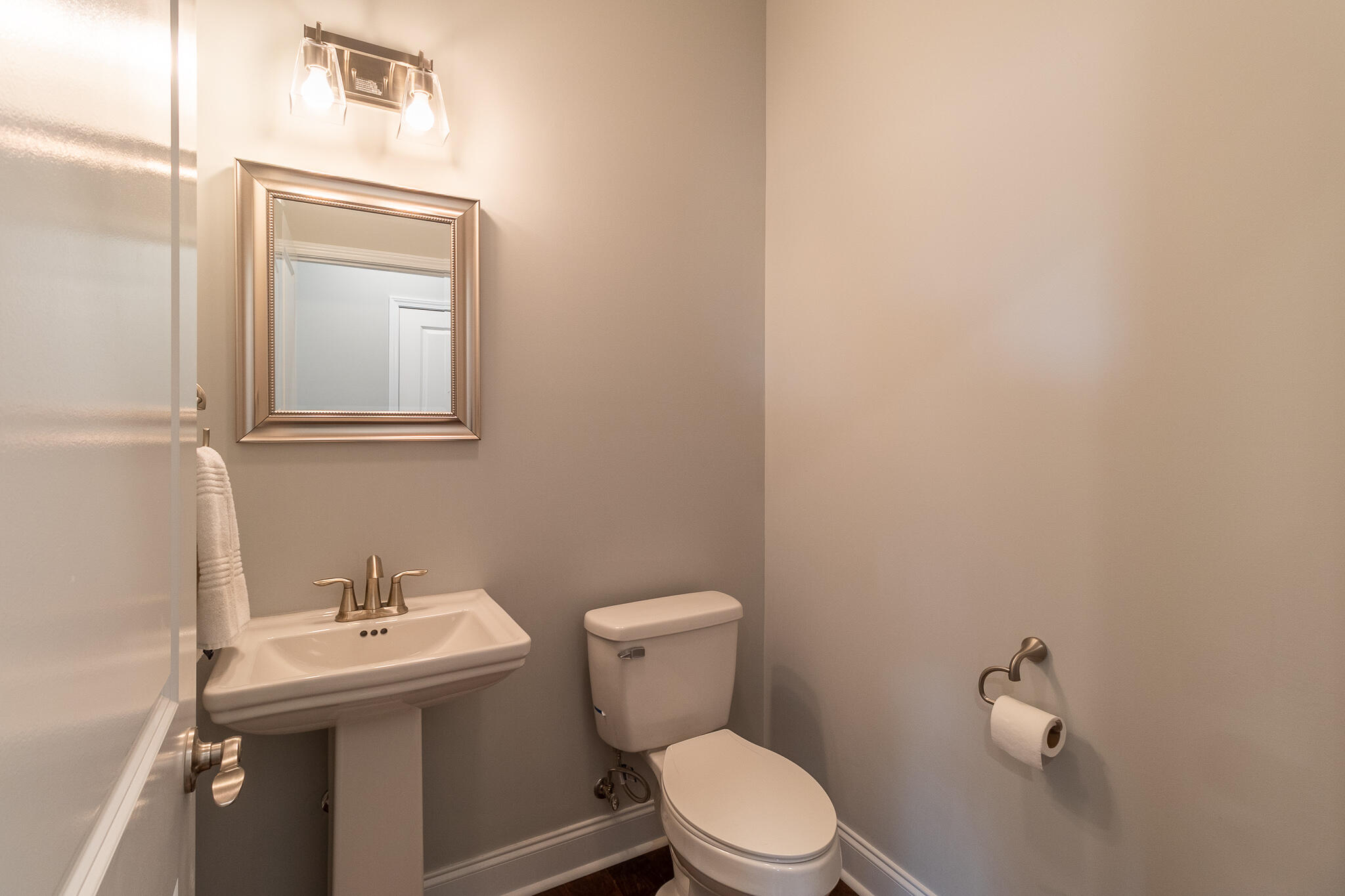 562 Suffolk Road Johnson City, TN 37615 - Photo 14 of 31 JG5A1650-HDR