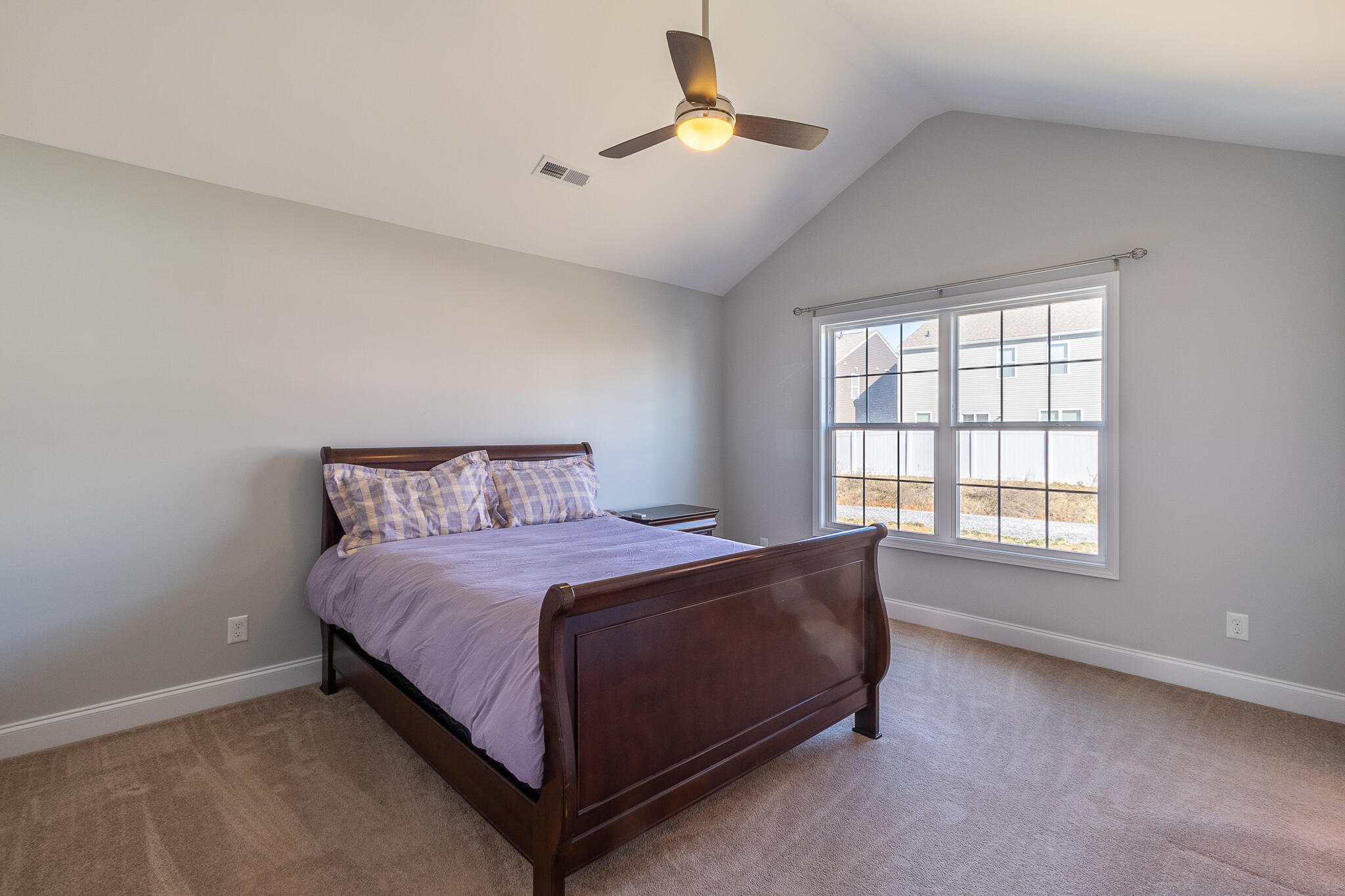562 Suffolk Road Johnson City, TN 37615 - Photo 16 of 31 JG5A1654-HDR