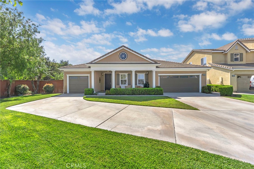 17089 Bluff Vista Court Riverside, CA 92503 - Photo 2 of 49
