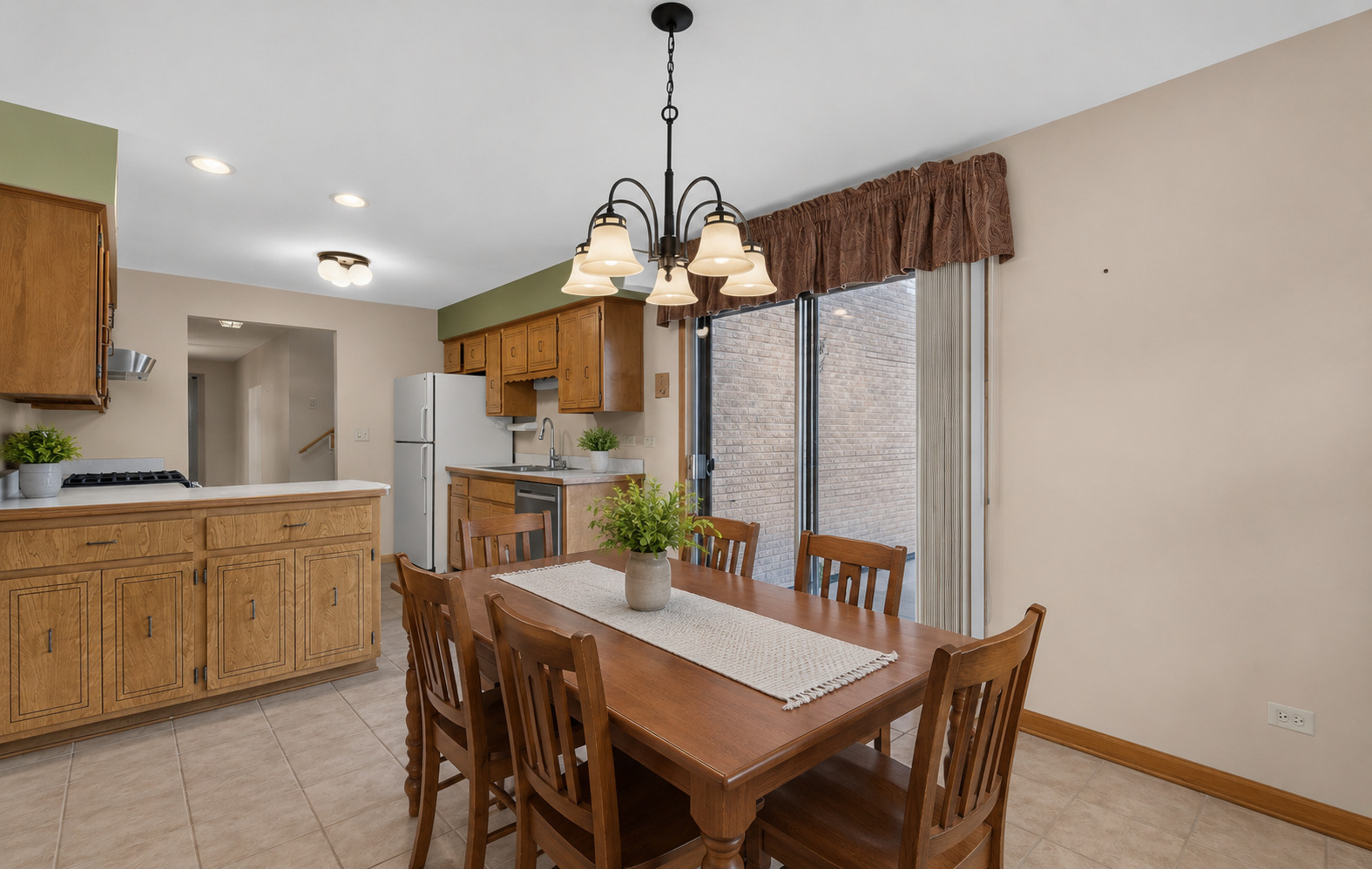 7305 Summit Road Darien, IL 60561 - Photo 5 of 47