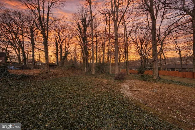 $429,900 | 7118 Lory Lane, Lanham, MD 20706