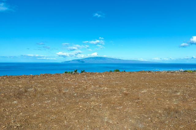 $3,970,000 | 87 Kumu Niu Place, Unit B, Lahaina, HI 96761