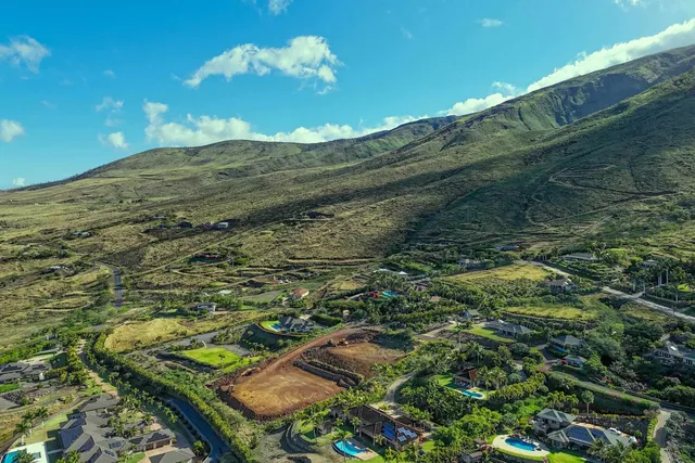 $3,970,000 | 87 Kumu Niu Place, Unit B, Lahaina, HI 96761