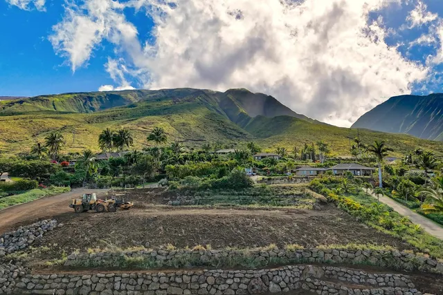 $3,970,000 | 87 Kumu Niu Place, Unit B, Lahaina, HI 96761