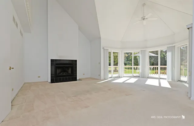 $675,000 | 2407 Wentworth Lane, Aurora, IL 60502