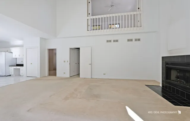 $675,000 | 2407 Wentworth Lane, Aurora, IL 60502