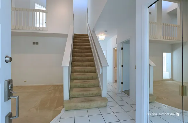 $675,000 | 2407 Wentworth Lane, Aurora, IL 60502