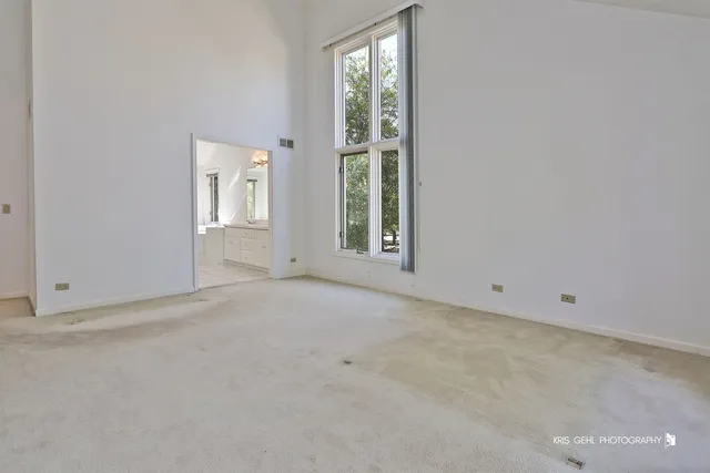 $675,000 | 2407 Wentworth Lane, Aurora, IL 60502