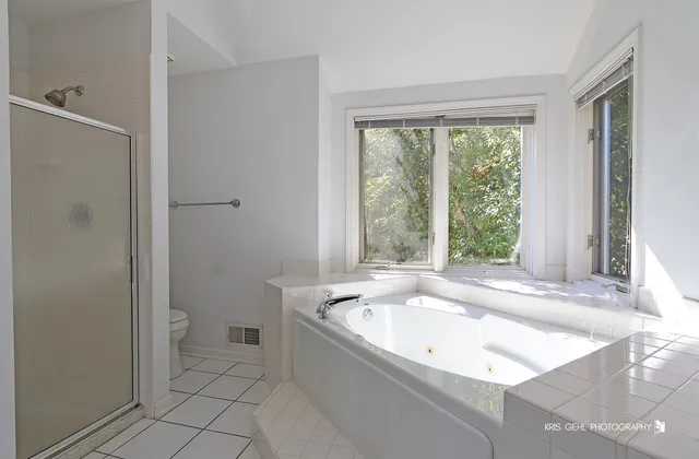 $675,000 | 2407 Wentworth Lane, Aurora, IL 60502