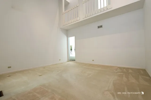 $675,000 | 2407 Wentworth Lane, Aurora, IL 60502