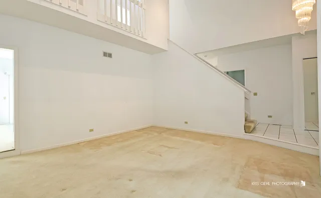 $675,000 | 2407 Wentworth Lane, Aurora, IL 60502