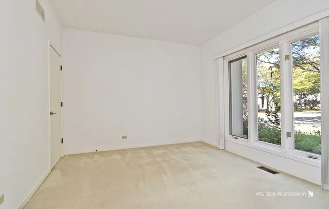 $675,000 | 2407 Wentworth Lane, Aurora, IL 60502