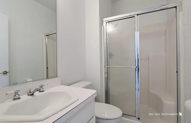 $675,000 | 2407 Wentworth Lane, Aurora, IL 60502