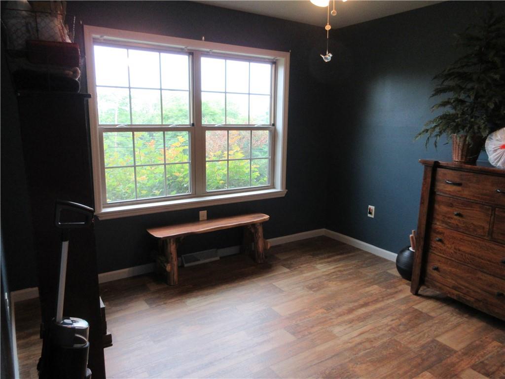 3118 Conway Wallrose Road Baden, PA 15005 - Photo 10 of 24