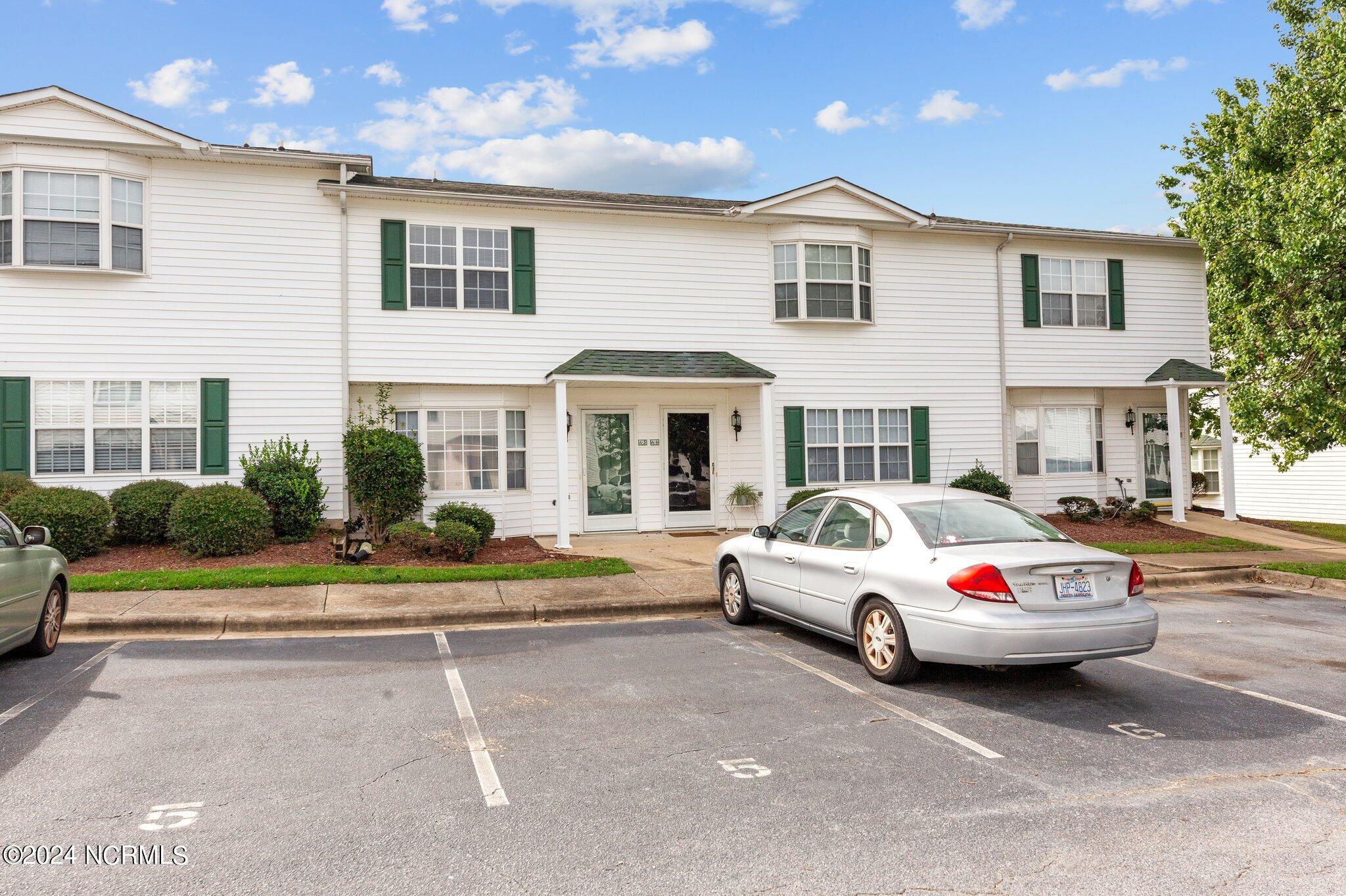 934 Spring Forest Road, Unit A5 Greenville, NC 27834 - Photo 3 of 48 4-web-or-mls-_S0A9937
