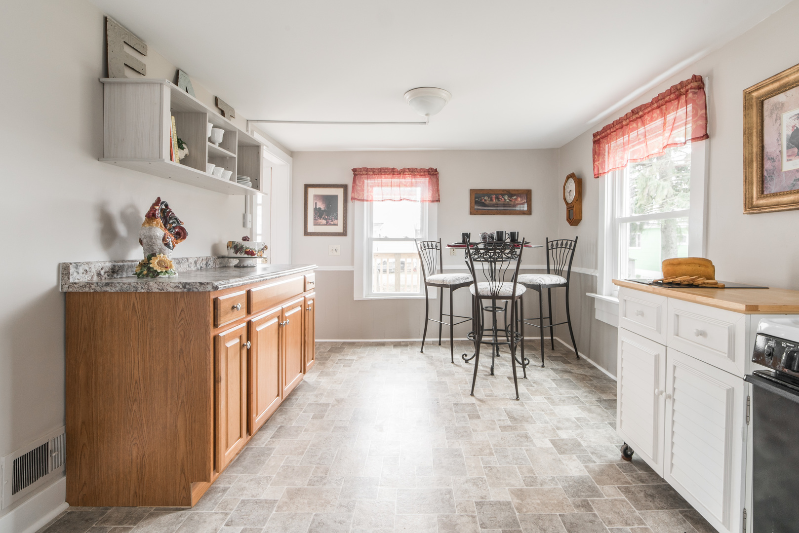 422 Pine Street DeKalb, IL 60115 - Photo 16 of 33