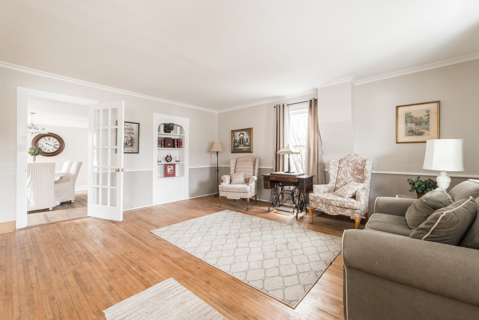 422 Pine Street DeKalb, IL 60115 - Photo 4 of 33