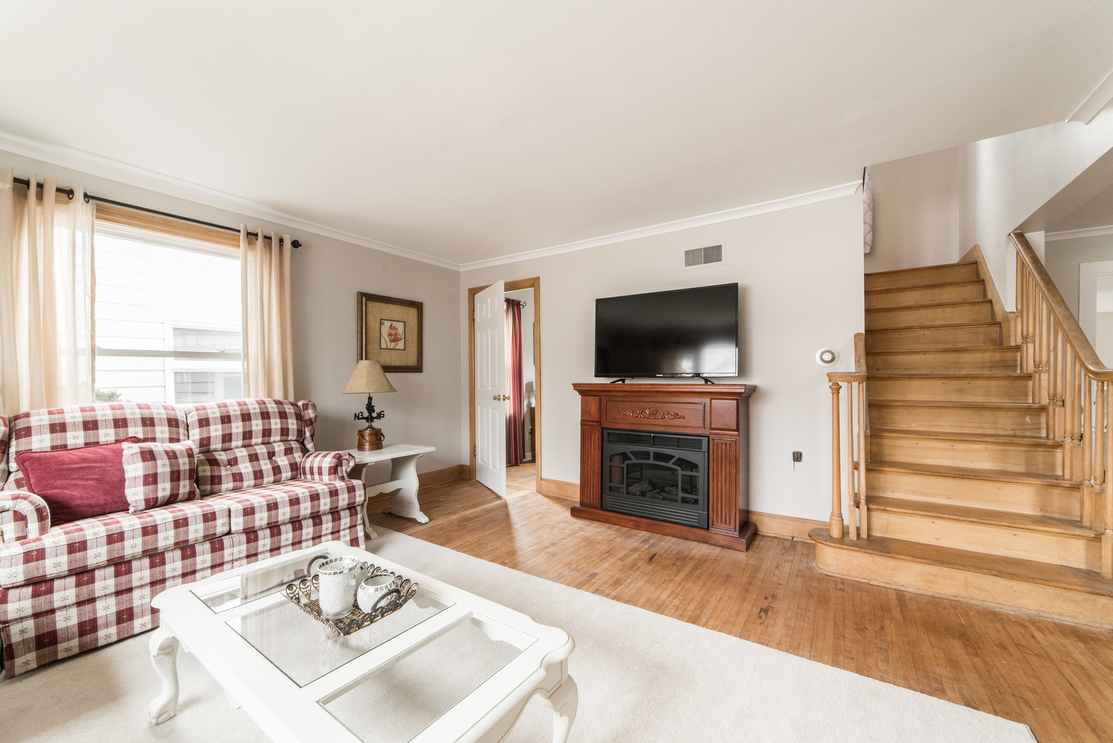 422 Pine Street DeKalb, IL 60115 - Photo 7 of 33