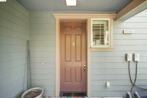 $575,000 | 6246 Boulder Lane, Unit 4807, Oakland, CA 94605