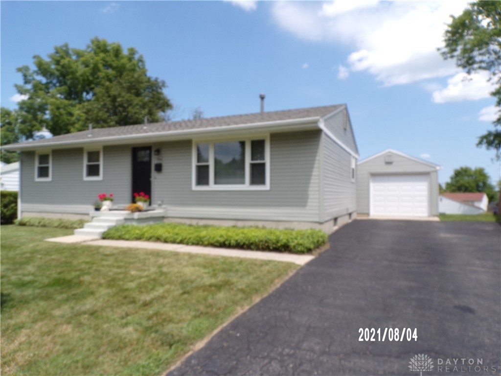 784 Wake Forest Road Riverside, OH 45431 - Photo 1 of 42 Gallery Image 1