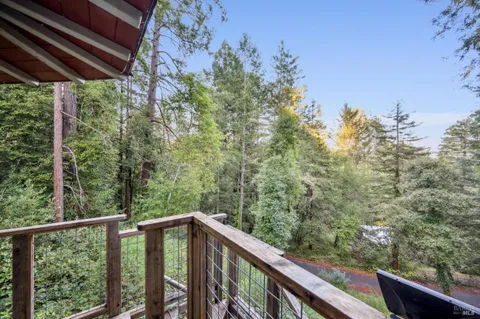 $649,000 | 17506 Summit Avenue, Guerneville, CA 95446