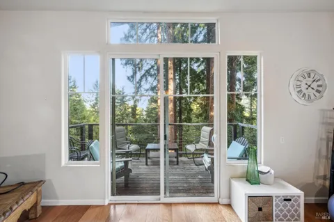 $649,000 | 17506 Summit Avenue, Guerneville, CA 95446