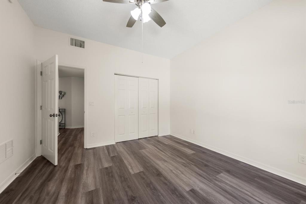 6330 99th Way North, Unit 14D Seminole, FL 33708 - Photo 27 of 35
