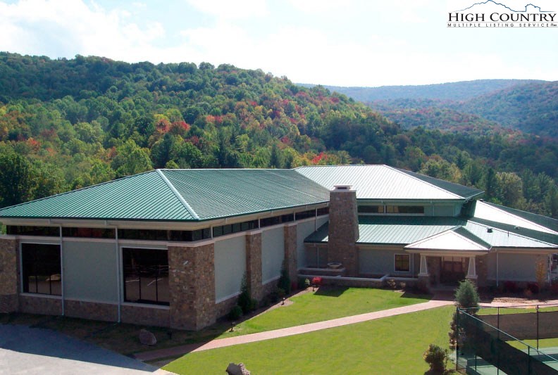 118 Lakeledge Road Beech Mountain, NC 28604 - Photo 38 of 40 Gallery Image 38