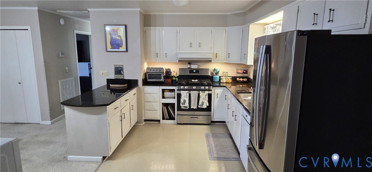 45 Middle Road Lancaster, VA 22503 - Photo 9 of 20 Gallery Image 9