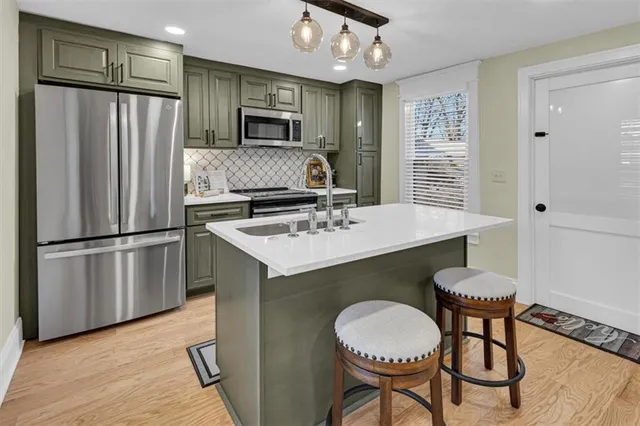 $285,000 | 307 East Street, Lathrop, MO 64465