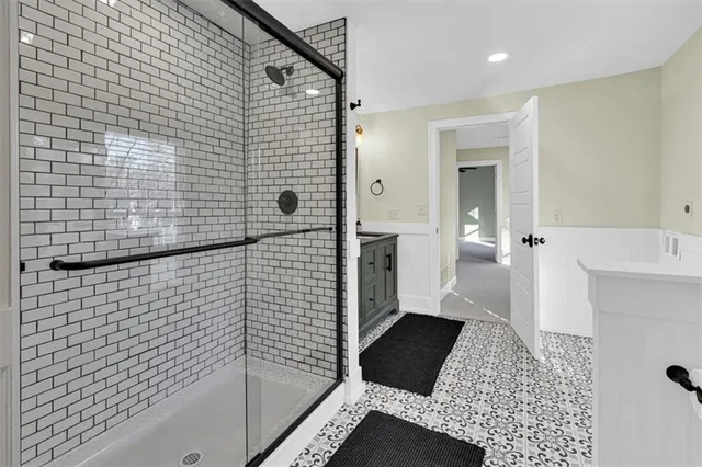 $285,000 | 307 East Street, Lathrop, MO 64465