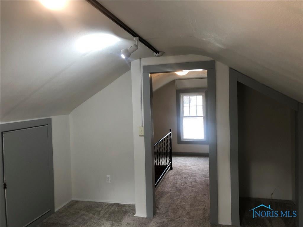 921 Searles Road Toledo, OH 43607 - Photo 15 of 23 Photo 15