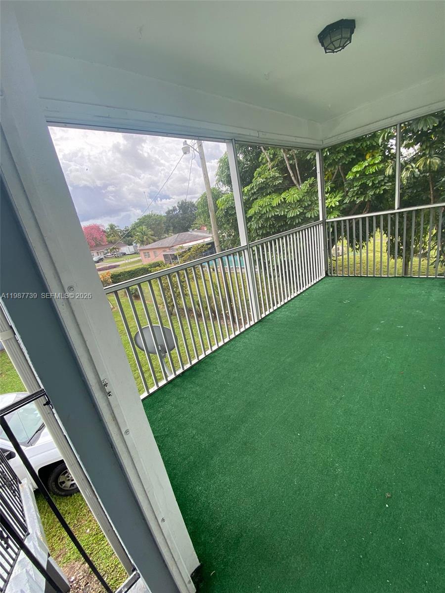 2829 Jackson Street, Unit 3 Hollywood, FL 33020 - Photo 4 of 13 Photo 4
