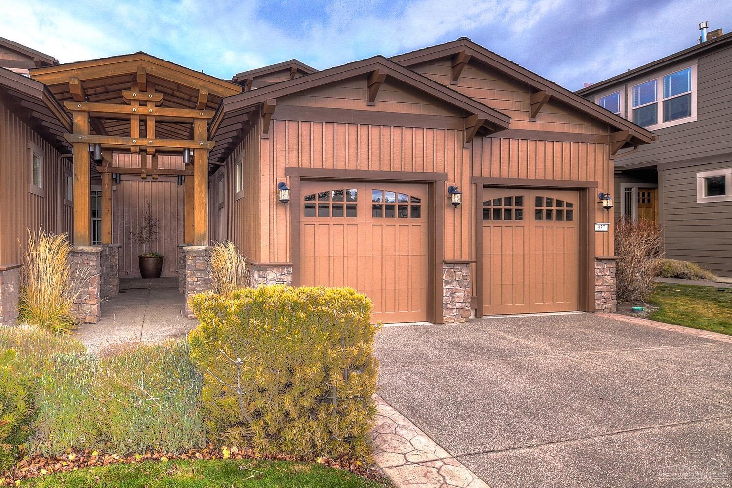 957 Southwest Vantage Point Way Bend, OR 97702 - Photo 2 of 25 Additional Photo