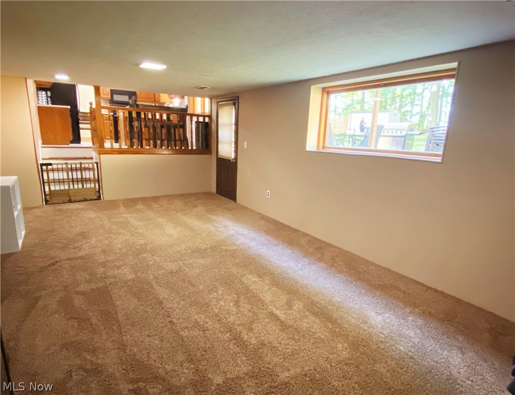 6206 Rousseau Drive Parma, OH 44129 - Photo 14 of 29