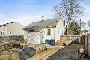 285 Elm Street Warwick, RI 02888 - Photo 24 of 31