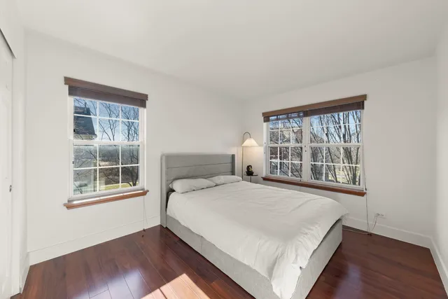 $430,000 | 1081 Bartholdi Court, Carol Stream, IL 60188