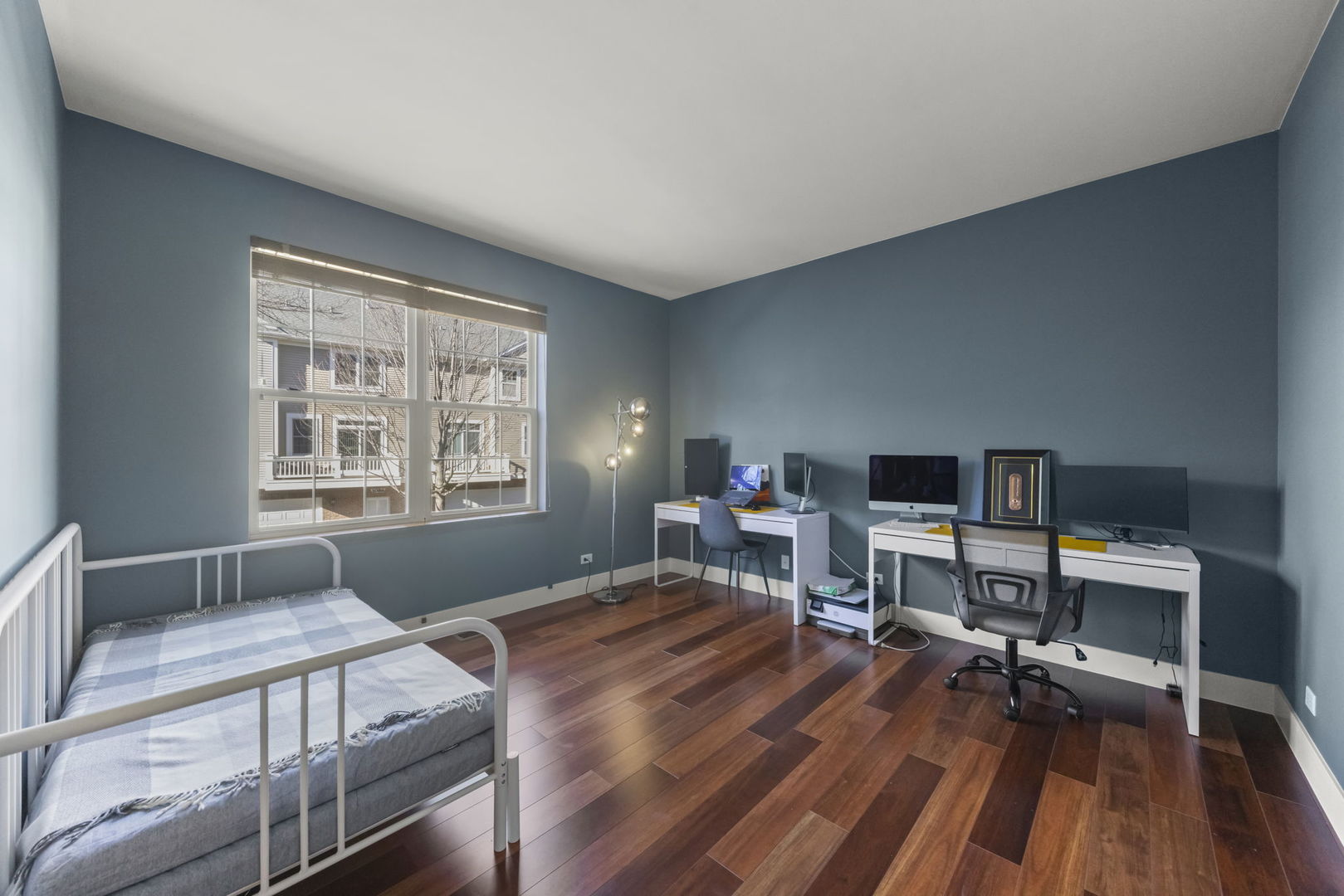 1081 Bartholdi Court Carol Stream, IL 60188 - Photo 10 of 24